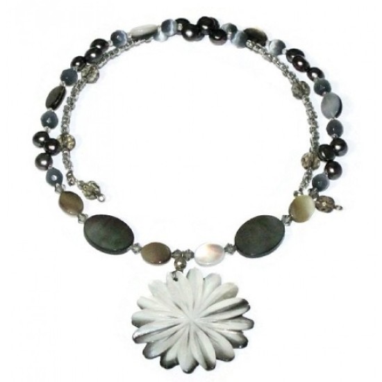 Gray Flower Choker Set