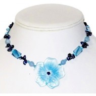 Blue Blend Necklace with Mother-of-Pearl Flower Pendant