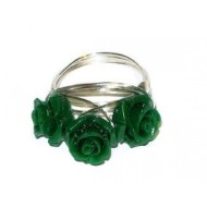 Emerald Green Three Flower Ring