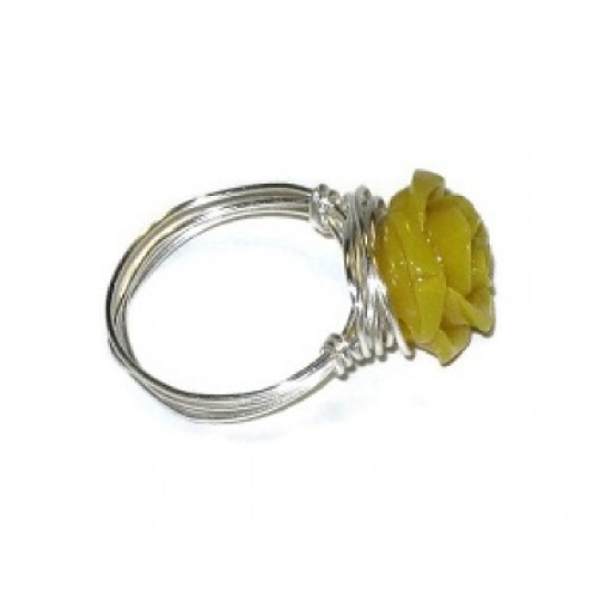 Yellow Carved Flower Wire-Wrapped Ring